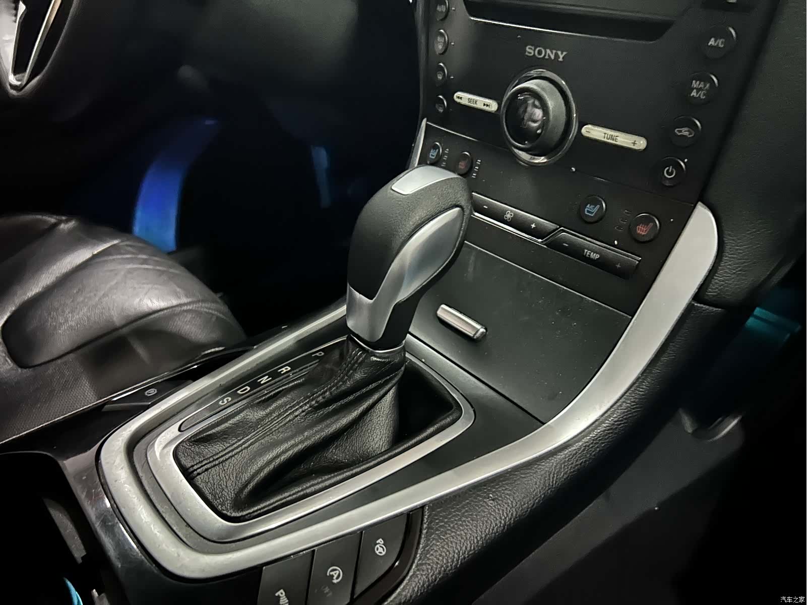 Ford Edge, 2016 11