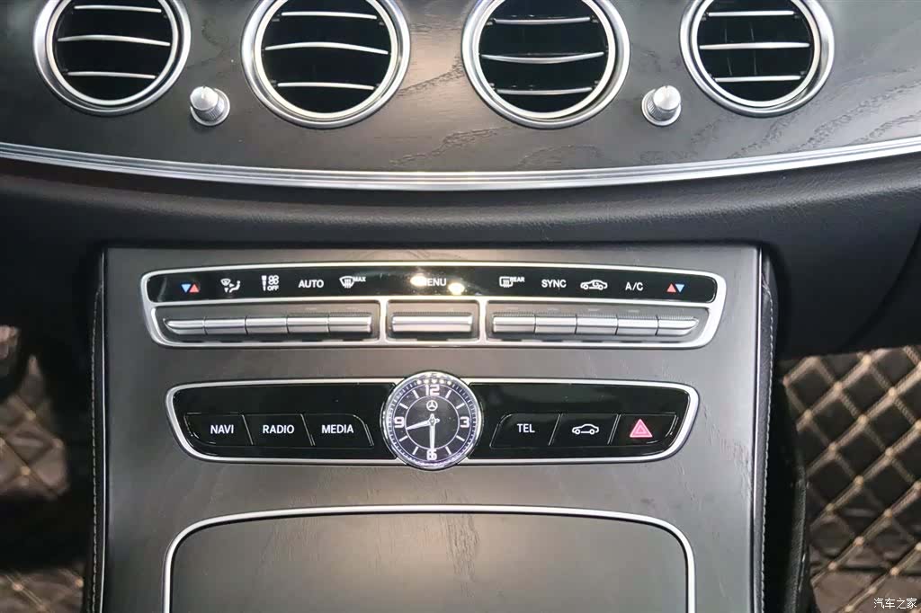 Mercedes-Benz E-Class, 2018 9