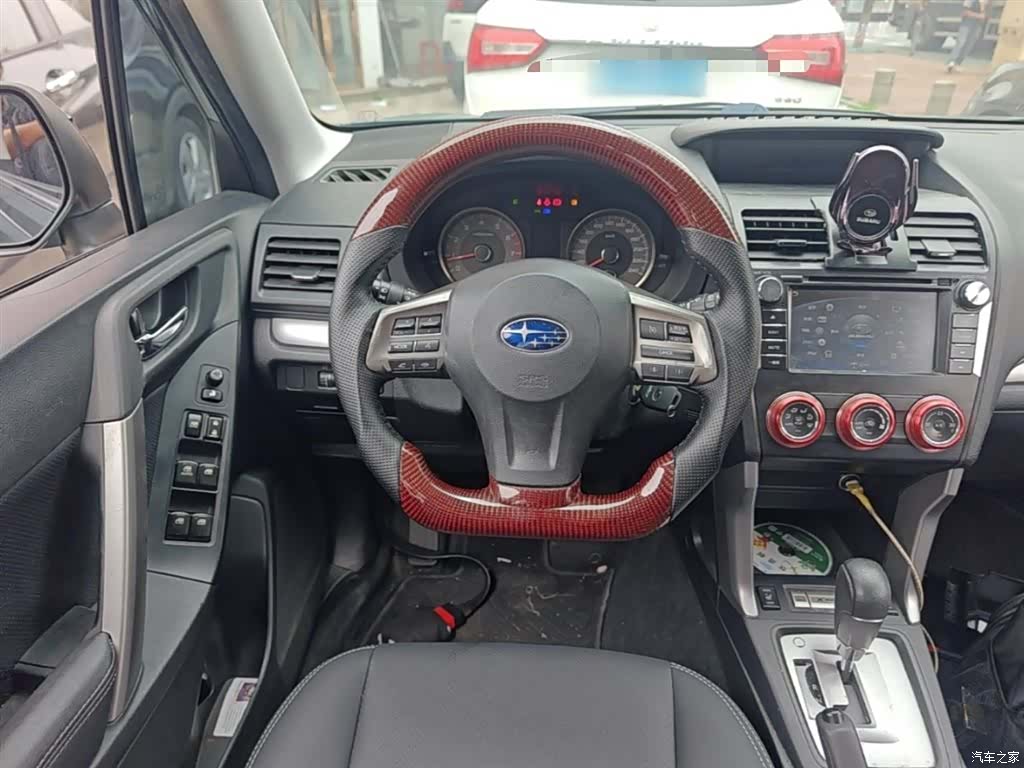 Subaru Forester, 2014 11