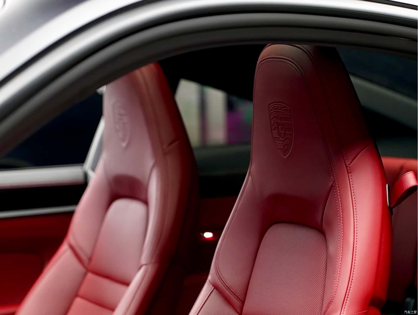Porsche 911, 2024 8