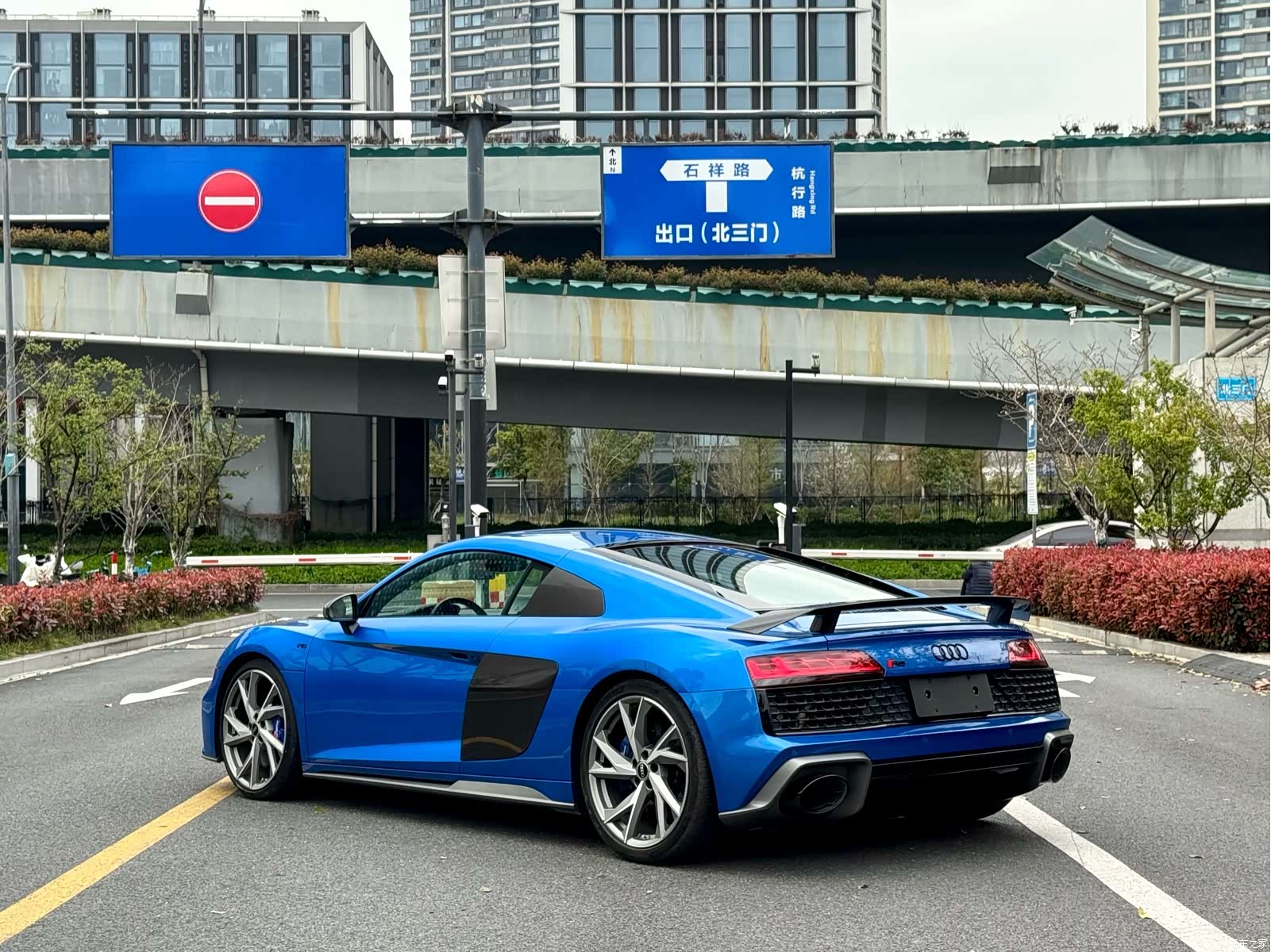 Audi R8, 2022 7