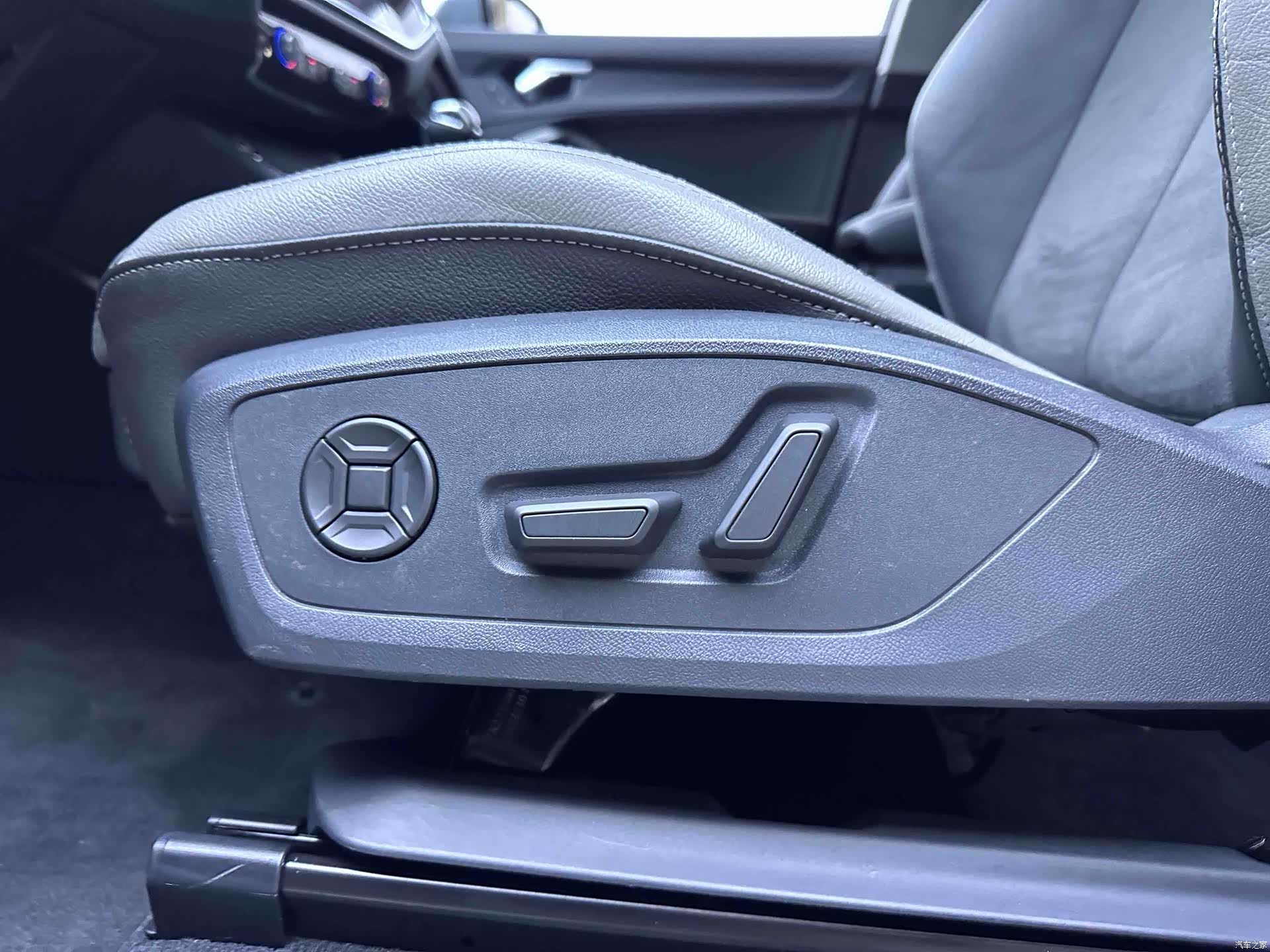 Audi Q3, 2022 17