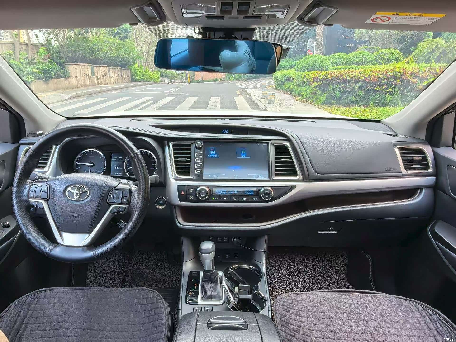 Toyota Highlander, 2019 все фото