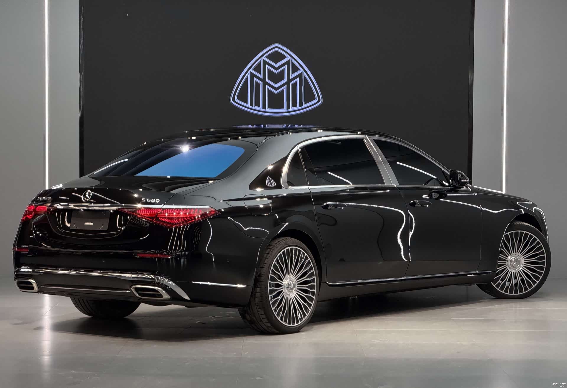 Maybach S-Class, 2025 3