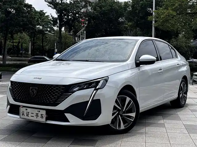 Peugeot 408 2023 — купить из Китая под заказ