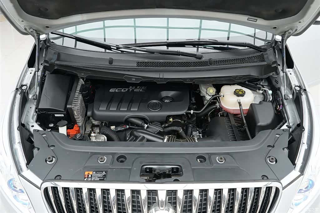 Buick GL8, 2014 32