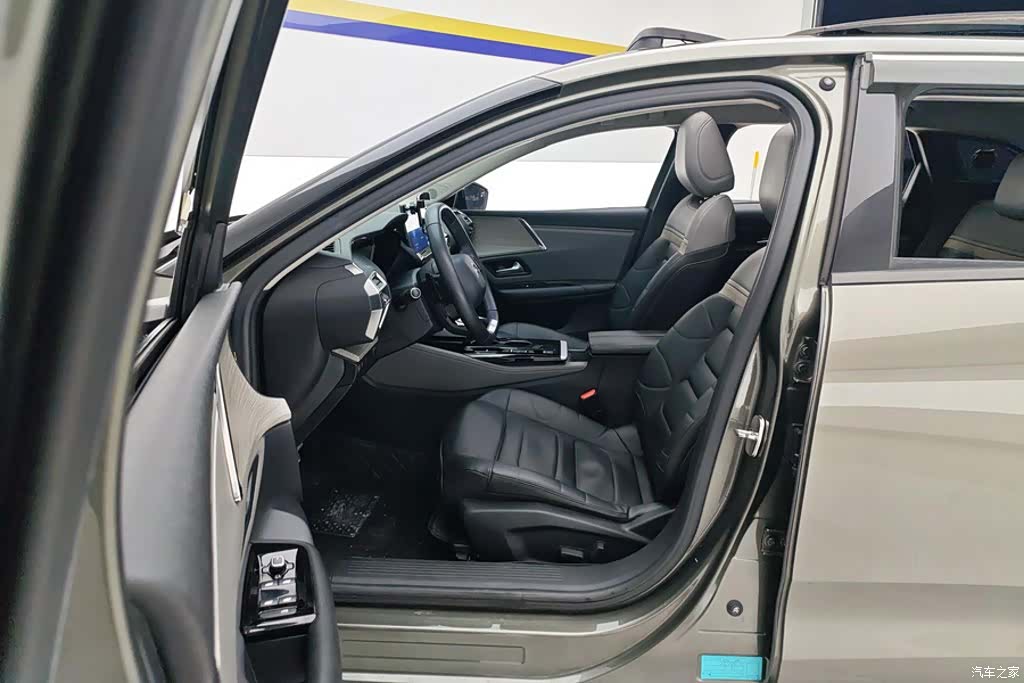 Citroen C5 X, 2023 9