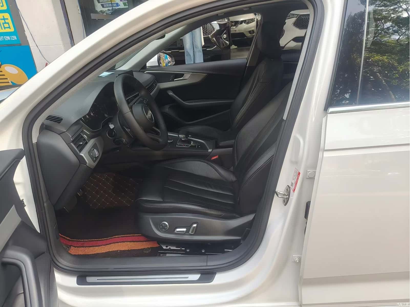 Audi A4L, 2019 4