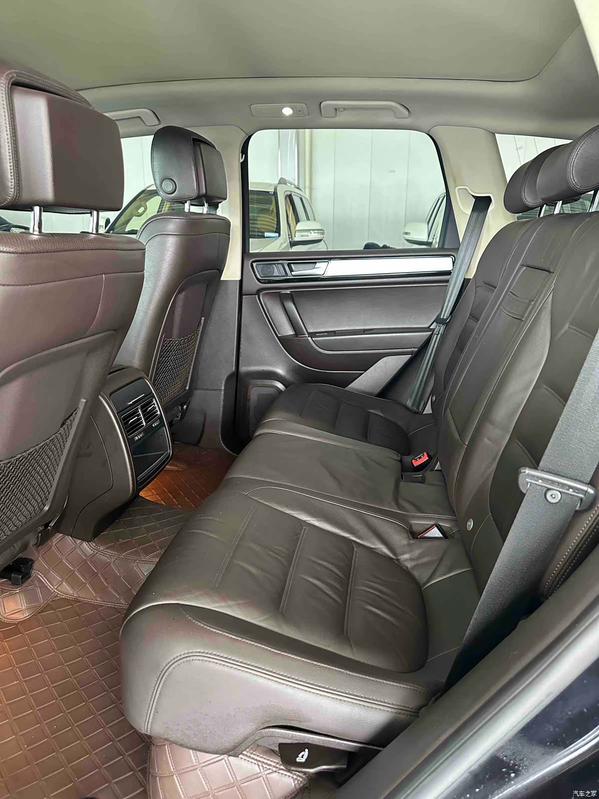 Volkswagen Touareg, 2019 10
