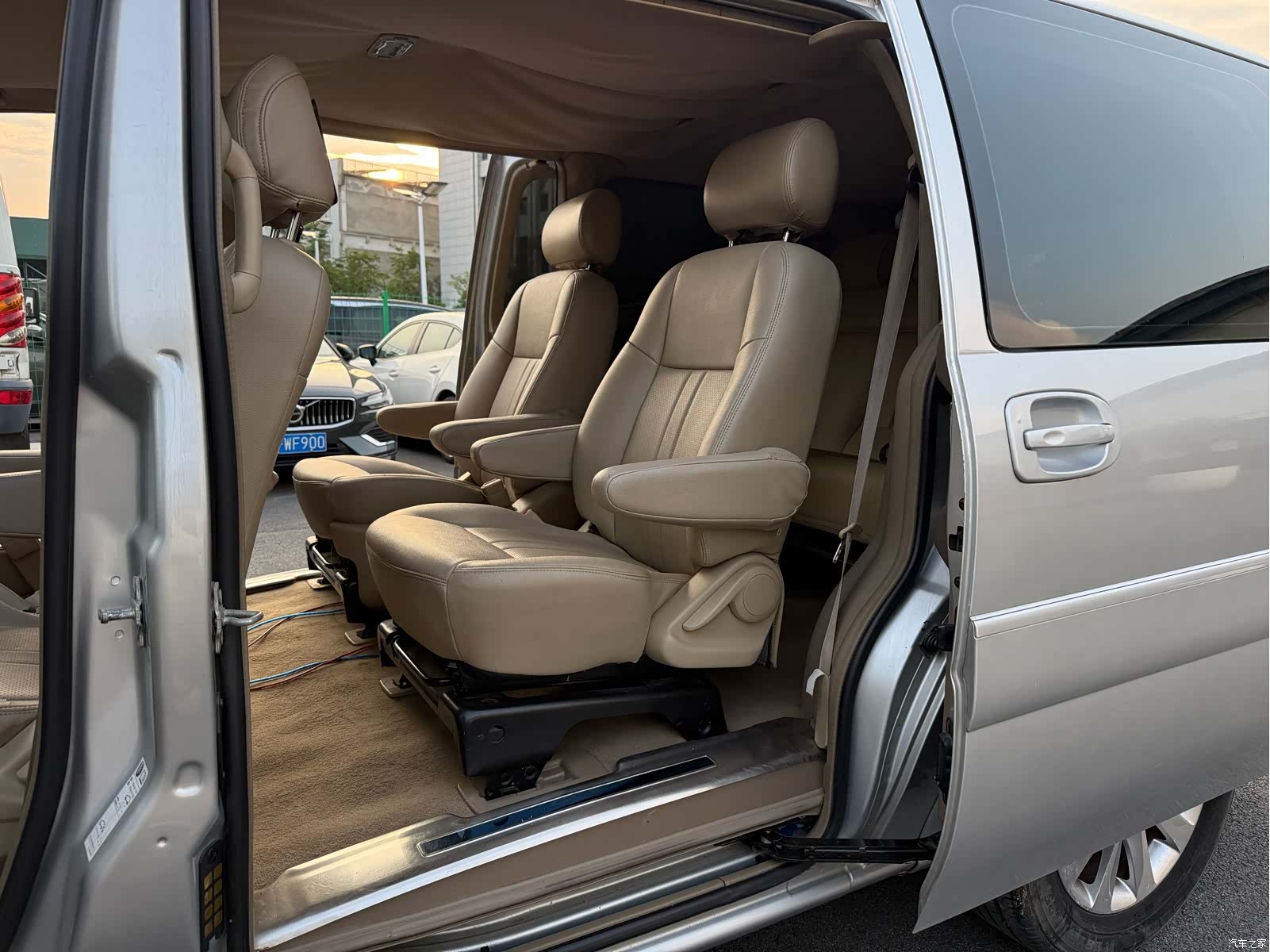 Buick GL8, 2014 19