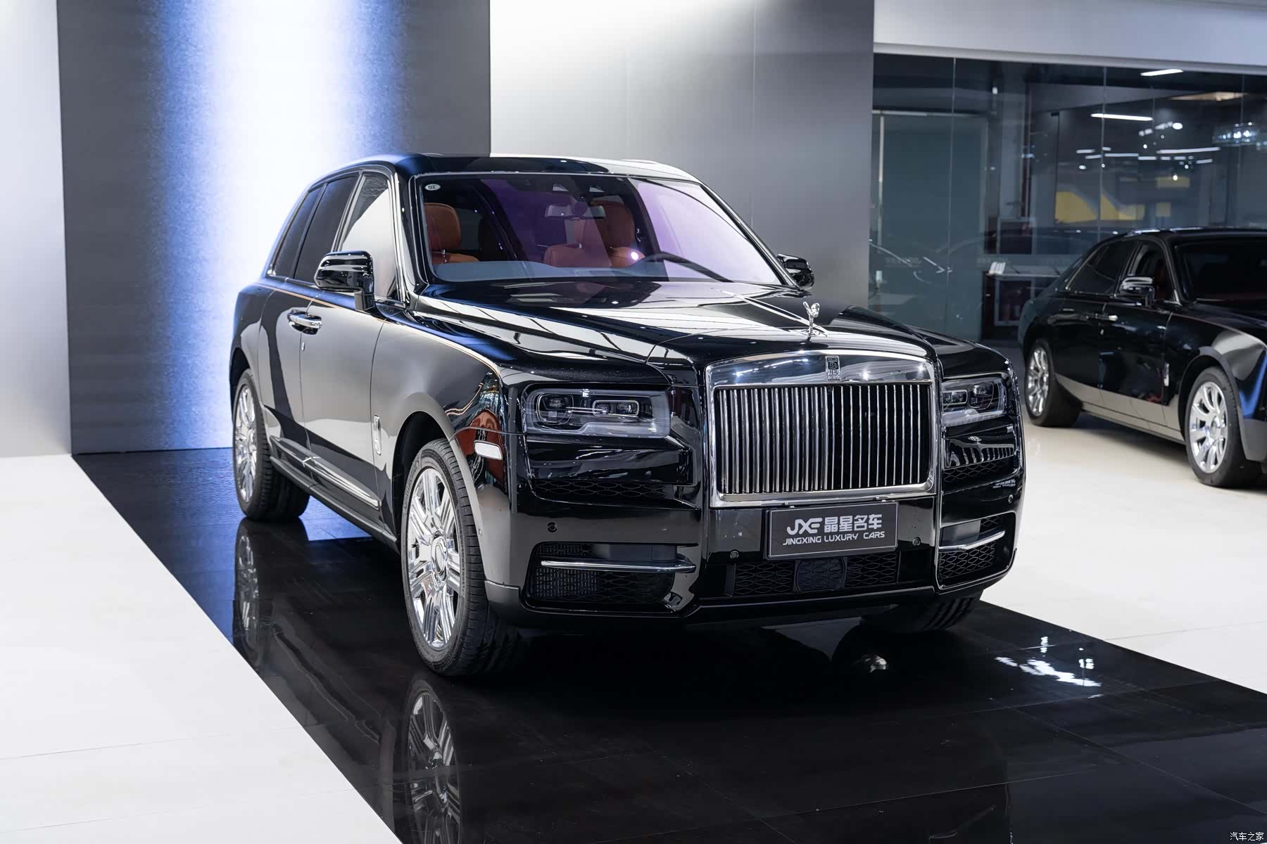 Rolls-Royce Cullinan, 2020 3