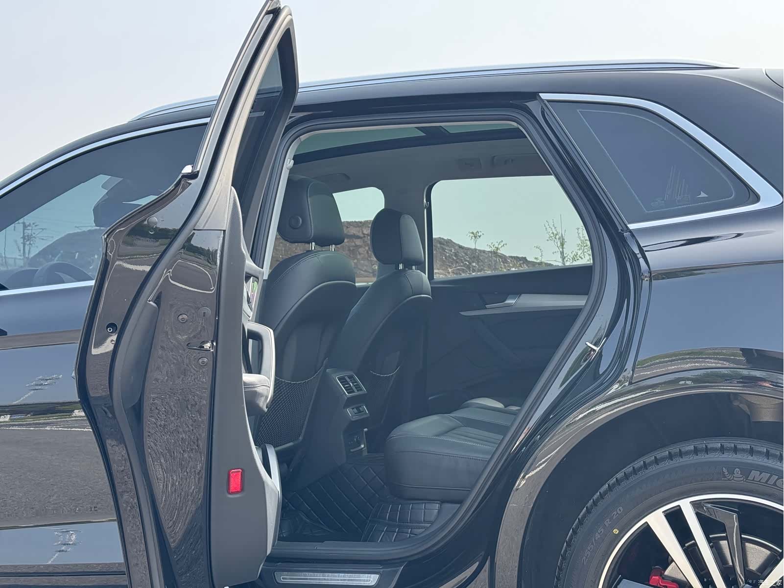 Audi Q5L, 2020 12
