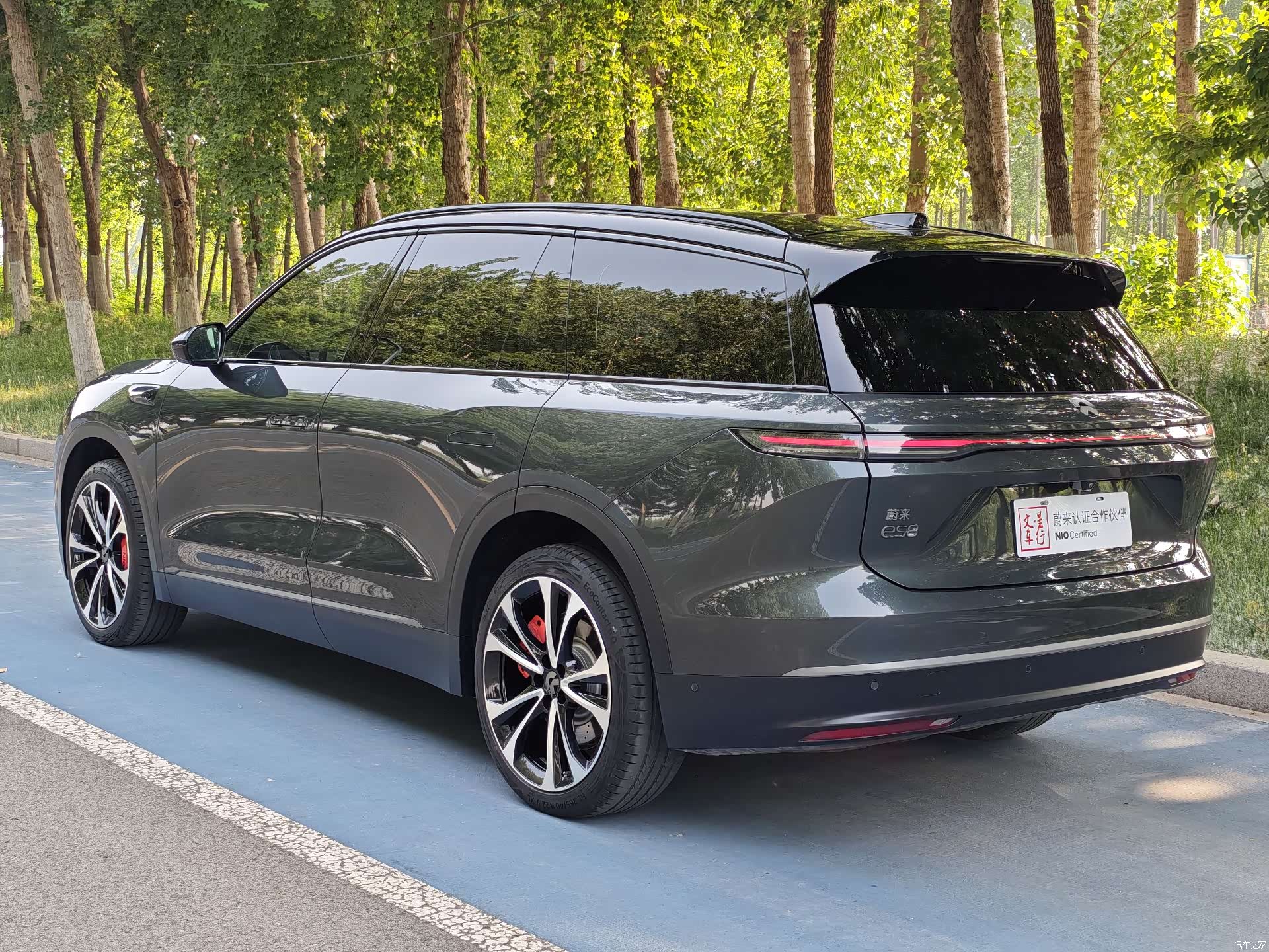 NIO ES8, 2023 6