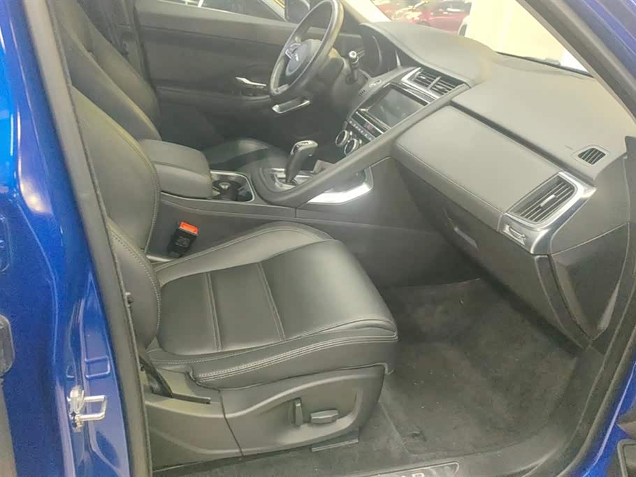 Jaguar E-PACE Jaguar E-PACE