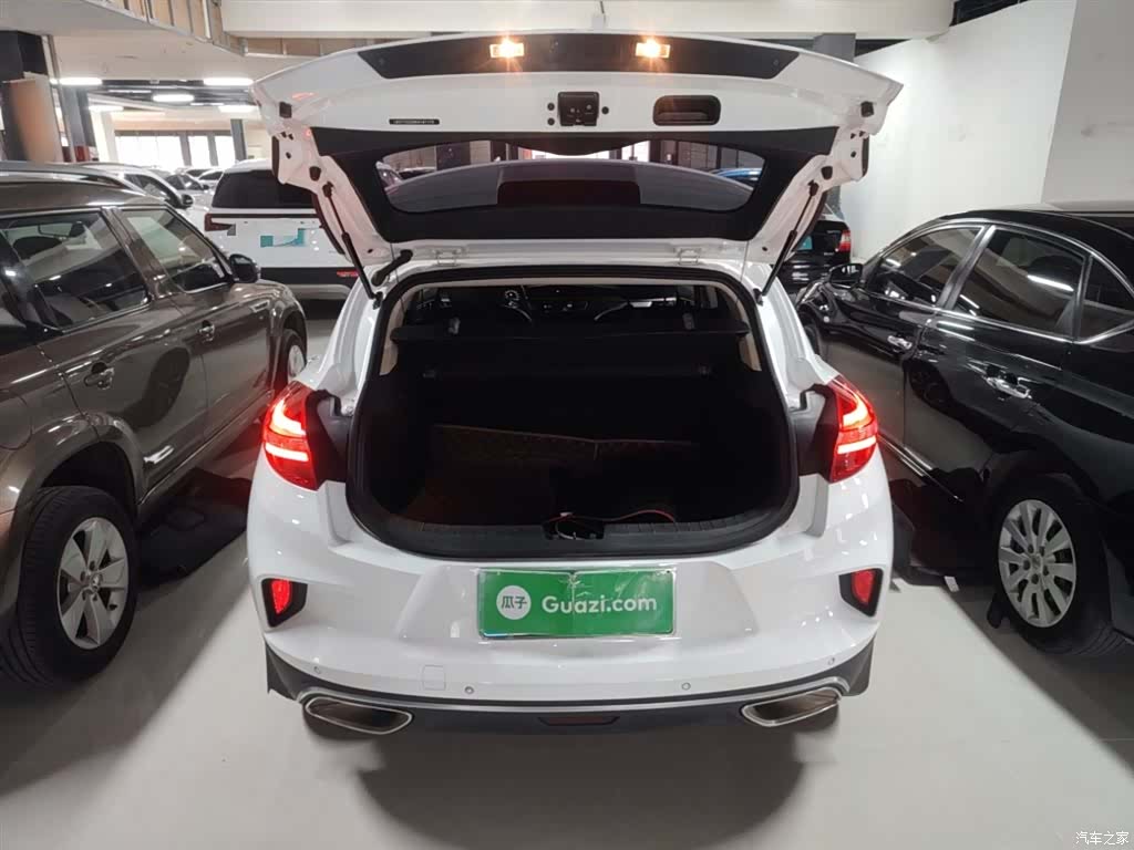 Geely Emgrand, 2020 19