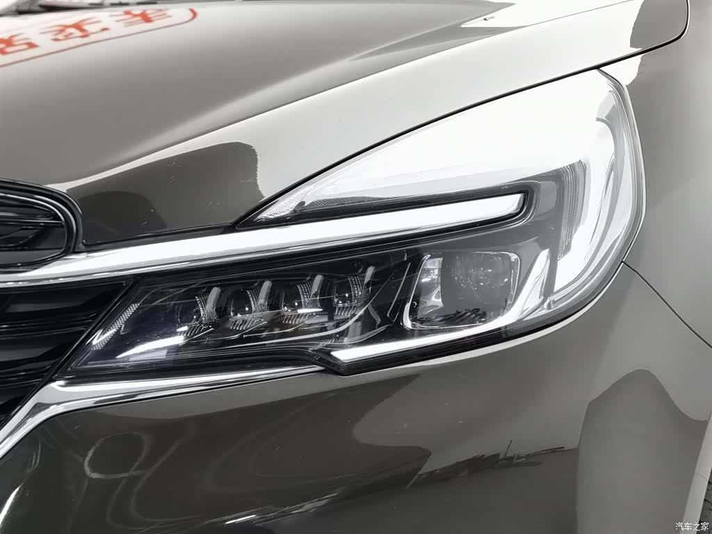 Buick GL8, 2021 7