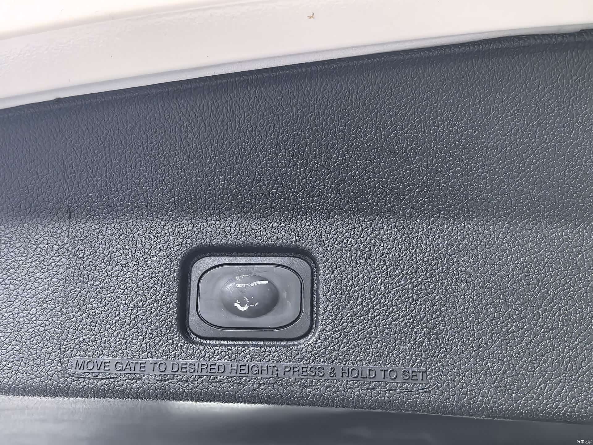 Ford Explorer, 2016 15