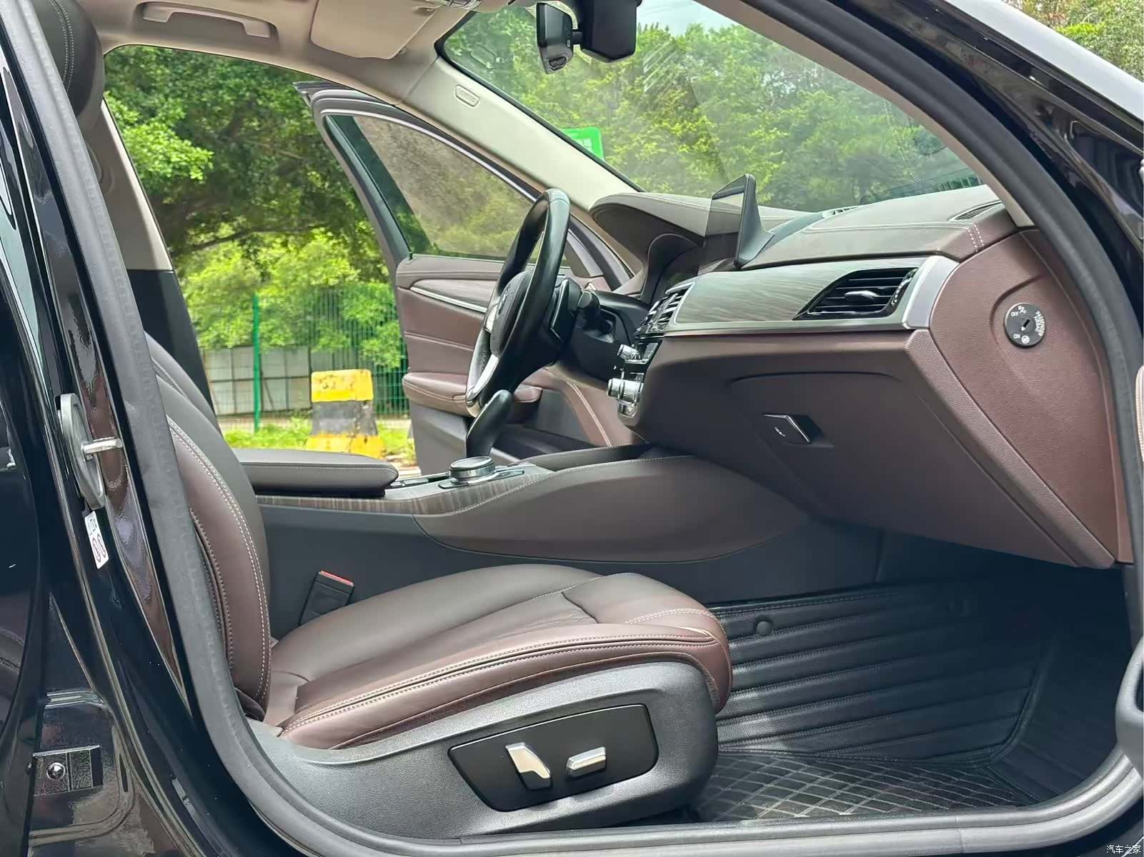 BMW 5 Series, 2020 7