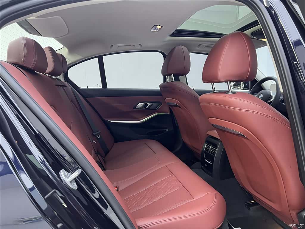 BMW 3 Series, 2024 24