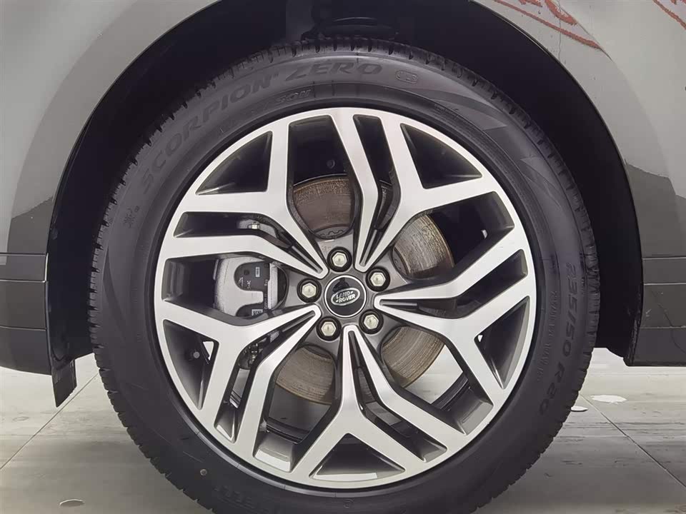 Land Rover Range Rover Aurora