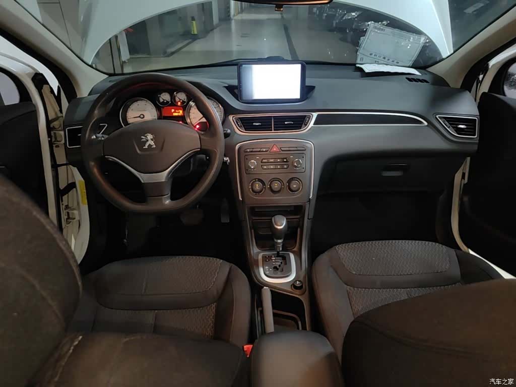 Peugeot 308, 2017 10