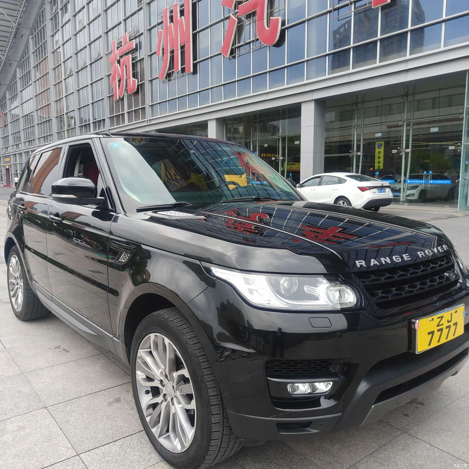 Land Rover Range Rover, 2017 все фото