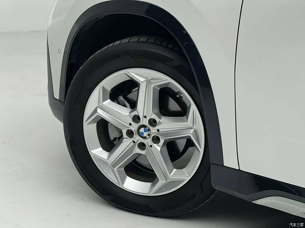 BMW X1, 2023 11