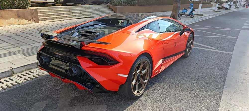 Lamborghini Huracán, 2024 9