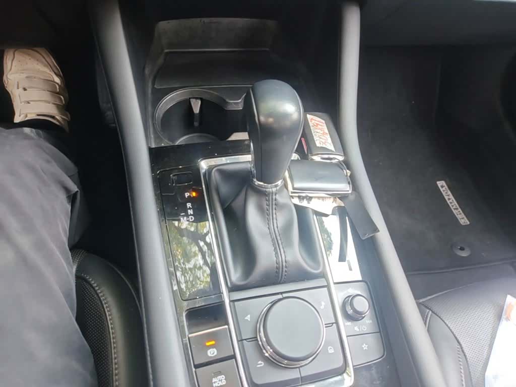 Mazda Mazda3, 2024 14
