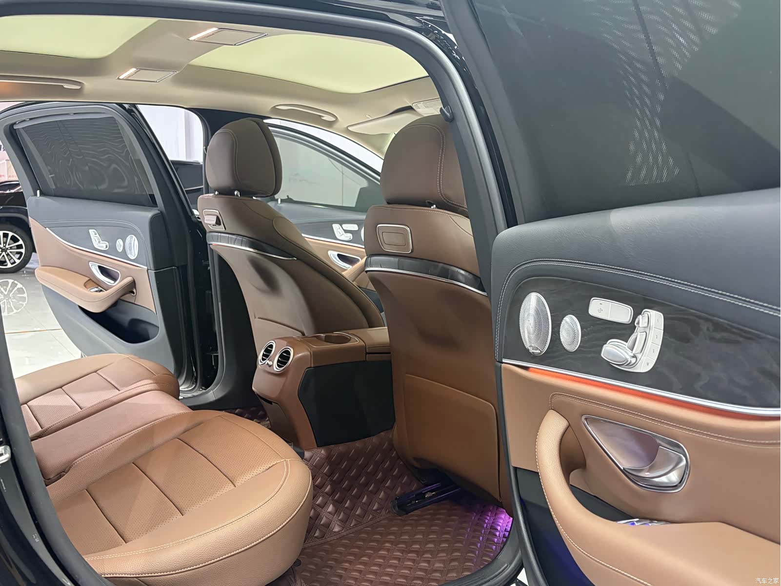 Mercedes-Benz E-Class, 2019 10