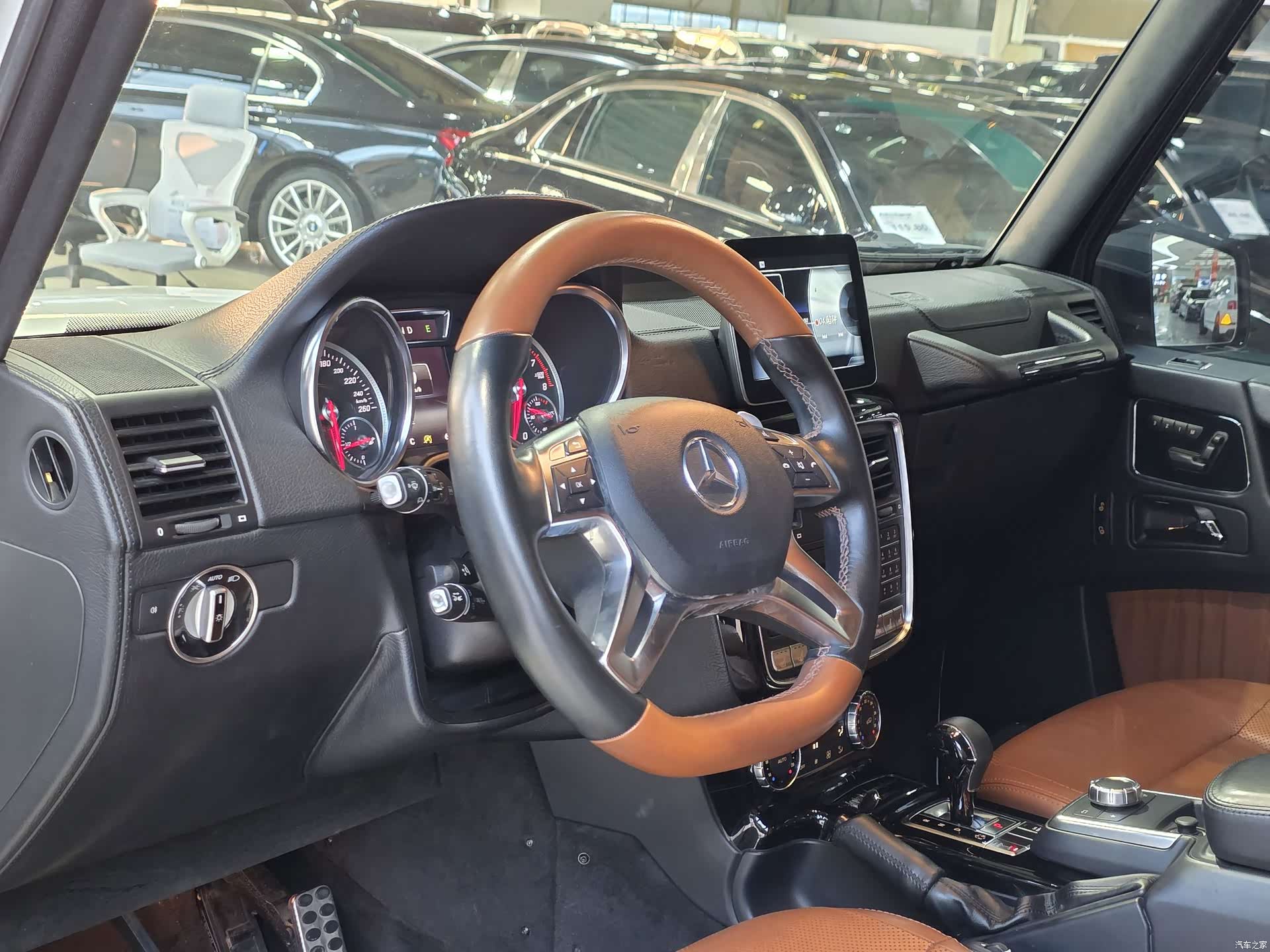 Mercedes-Benz G-Class, 2018 9