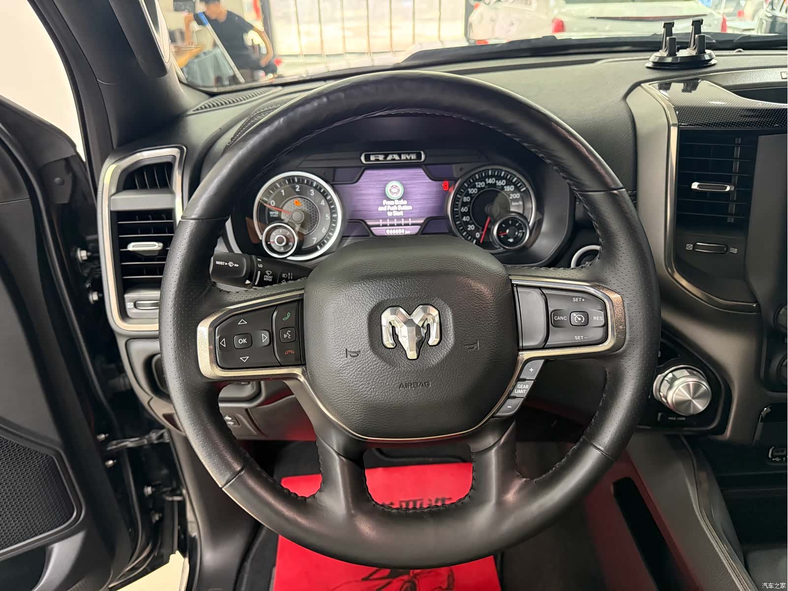 RAM Trucks, 2020 все фото