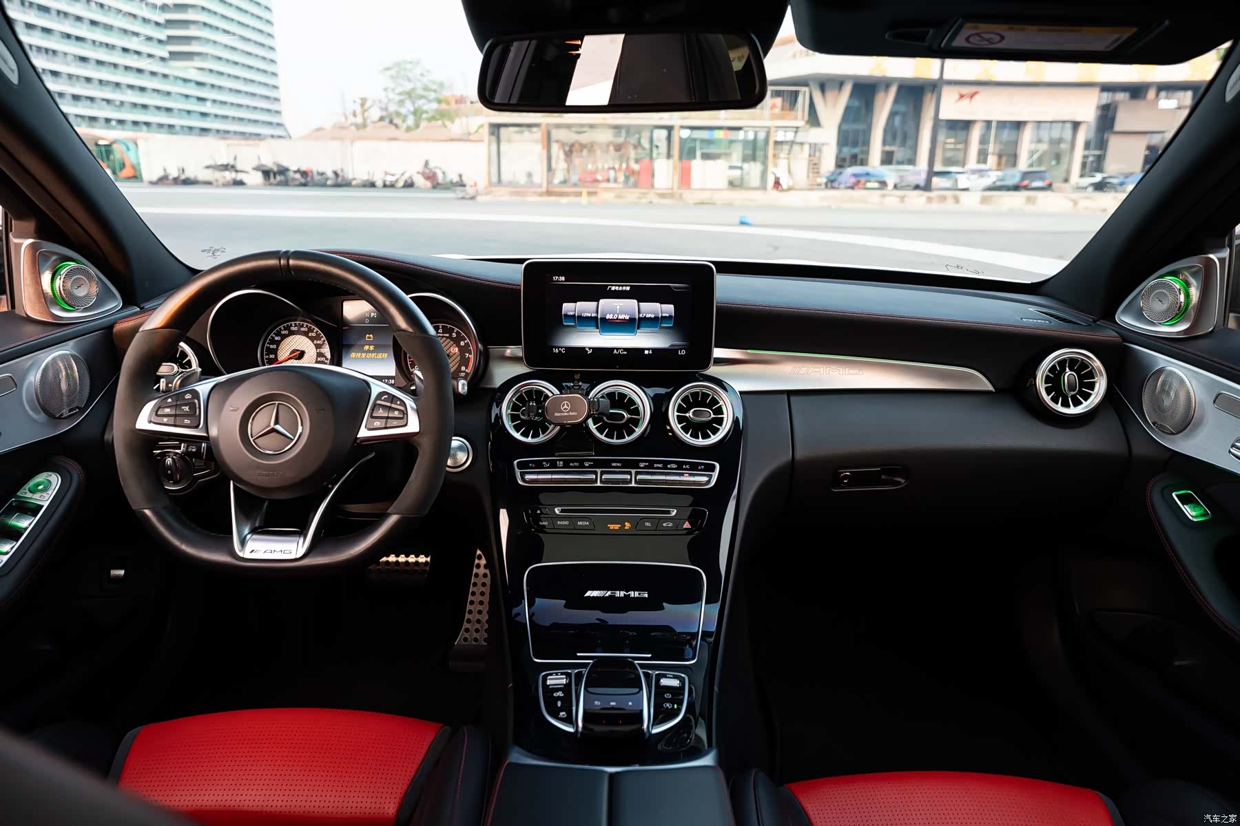 Mercedes-Benz C-Class, 2017 6
