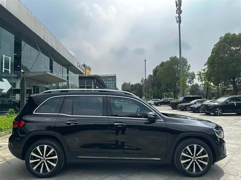 Mercedes-Benz GLB, 2024 все фото