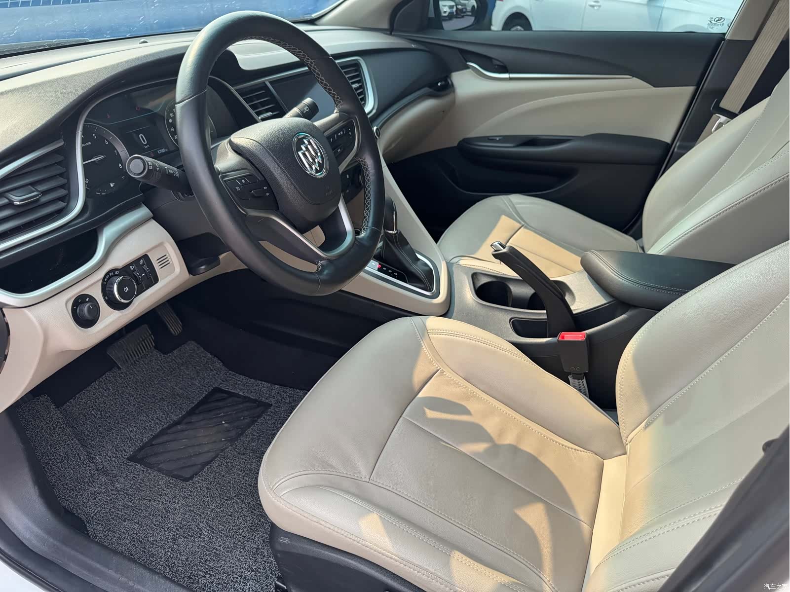 Buick V, 2018 8