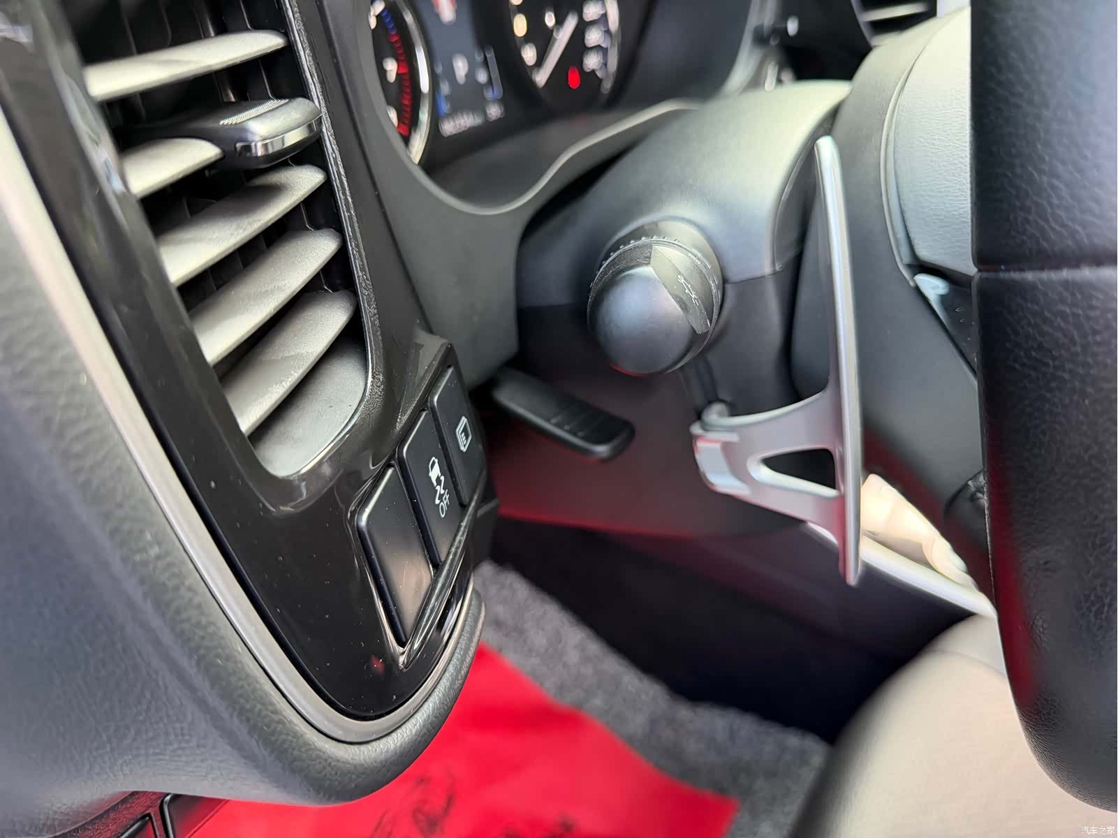 Mitsubishi Outlander, 2018 20