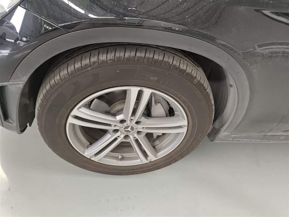 Mercedes-Benz GLC Mercedes-Benz GLC