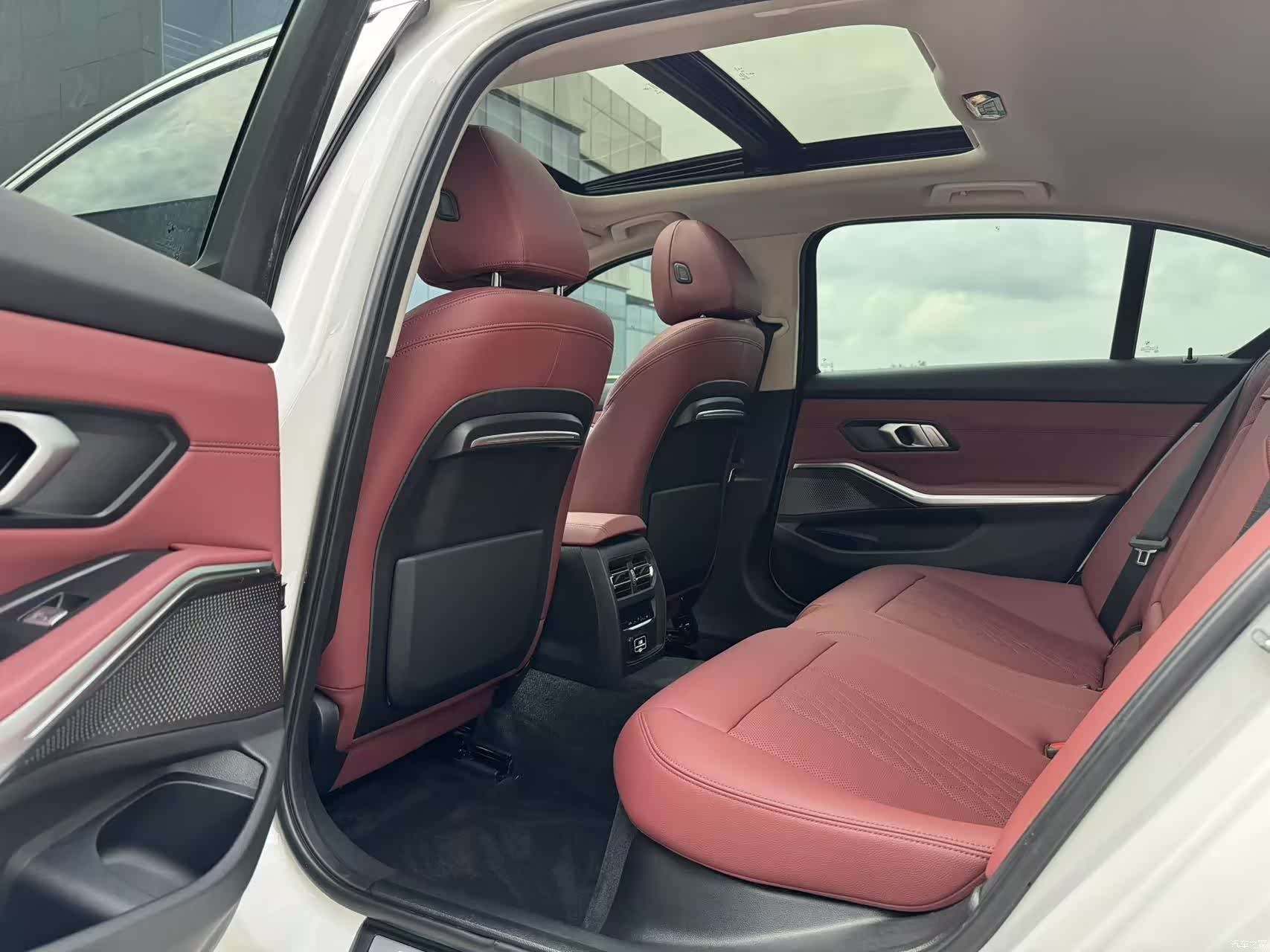 BMW 3 Series, 2021 6