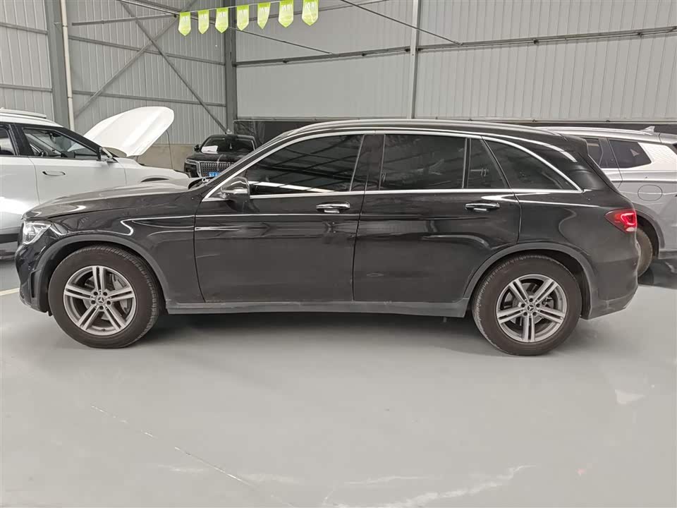 Mercedes-Benz GLC Mercedes-Benz GLC