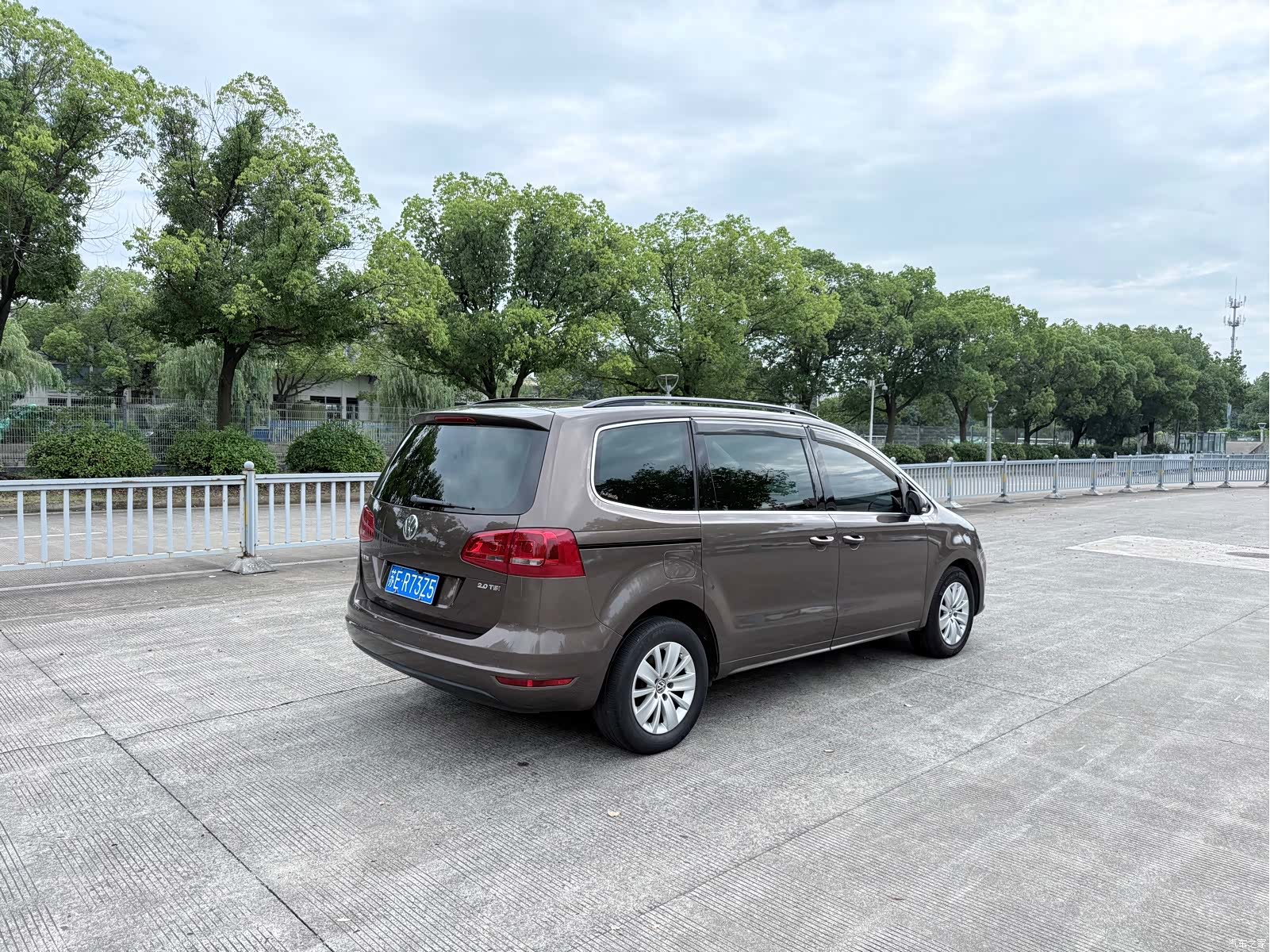 Volkswagen Xia, 2013 4