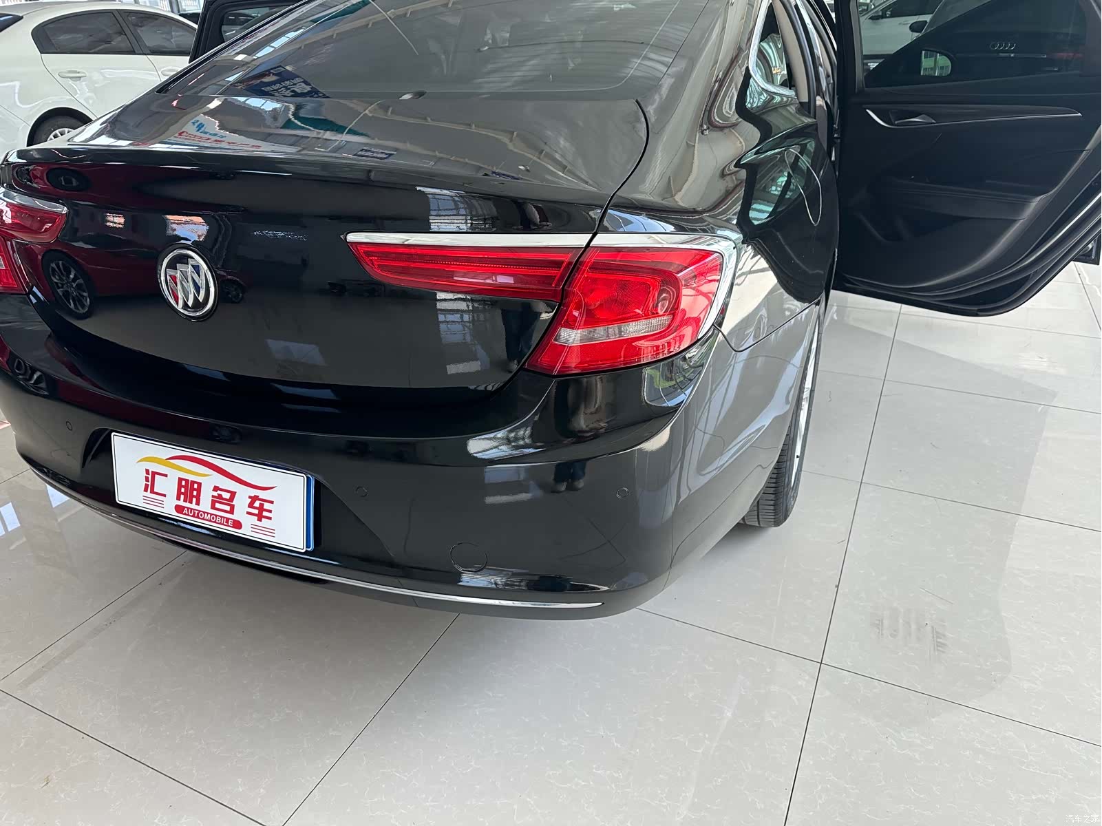Buick LaCrosse, 2019 19