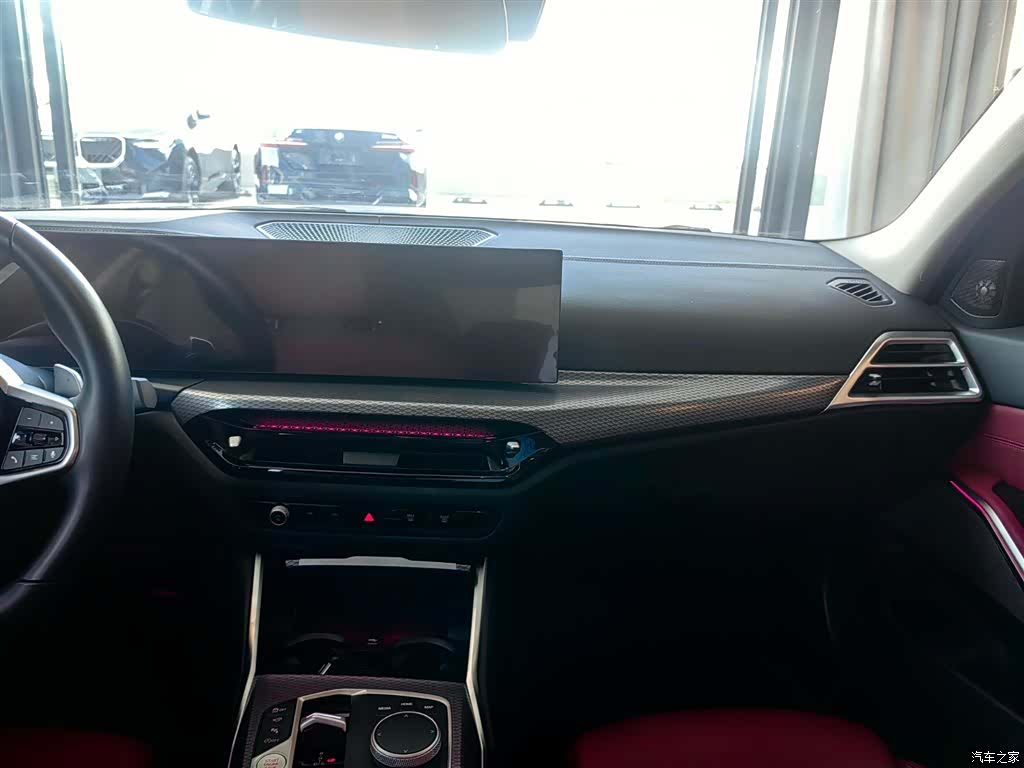 BMW 3 Series, 2024 11