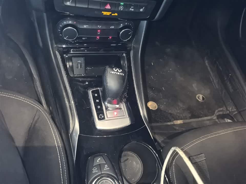 Infiniti QX30 Infiniti QX30