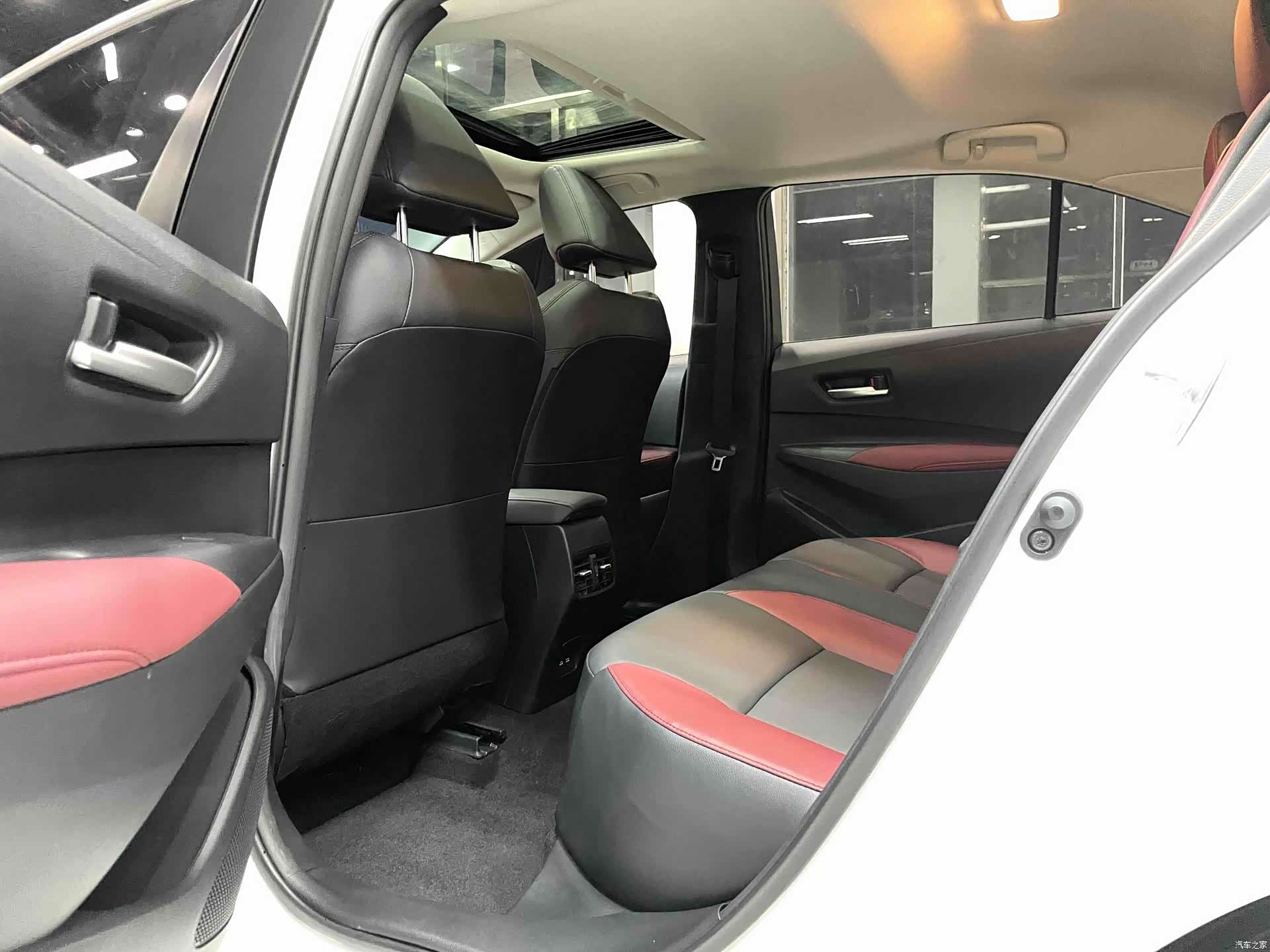 Toyota Corolla, 2022 9