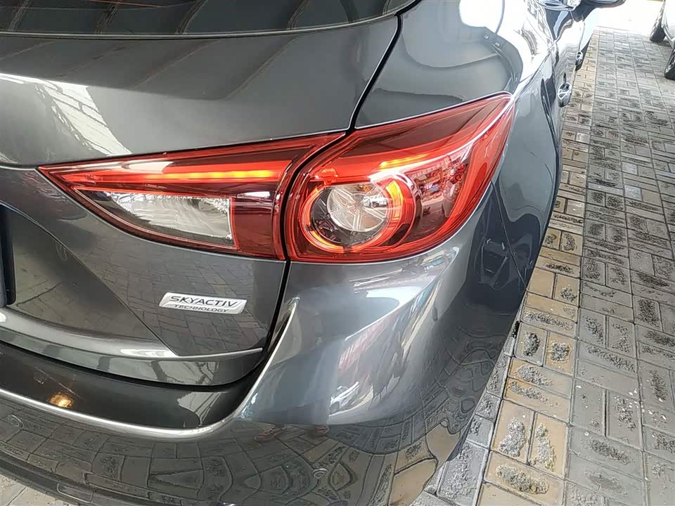 Mazda 3 Angkesaila Mazda 3 Angkesaila