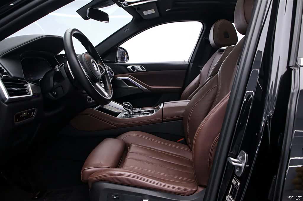 BMW X6, 2023 12
