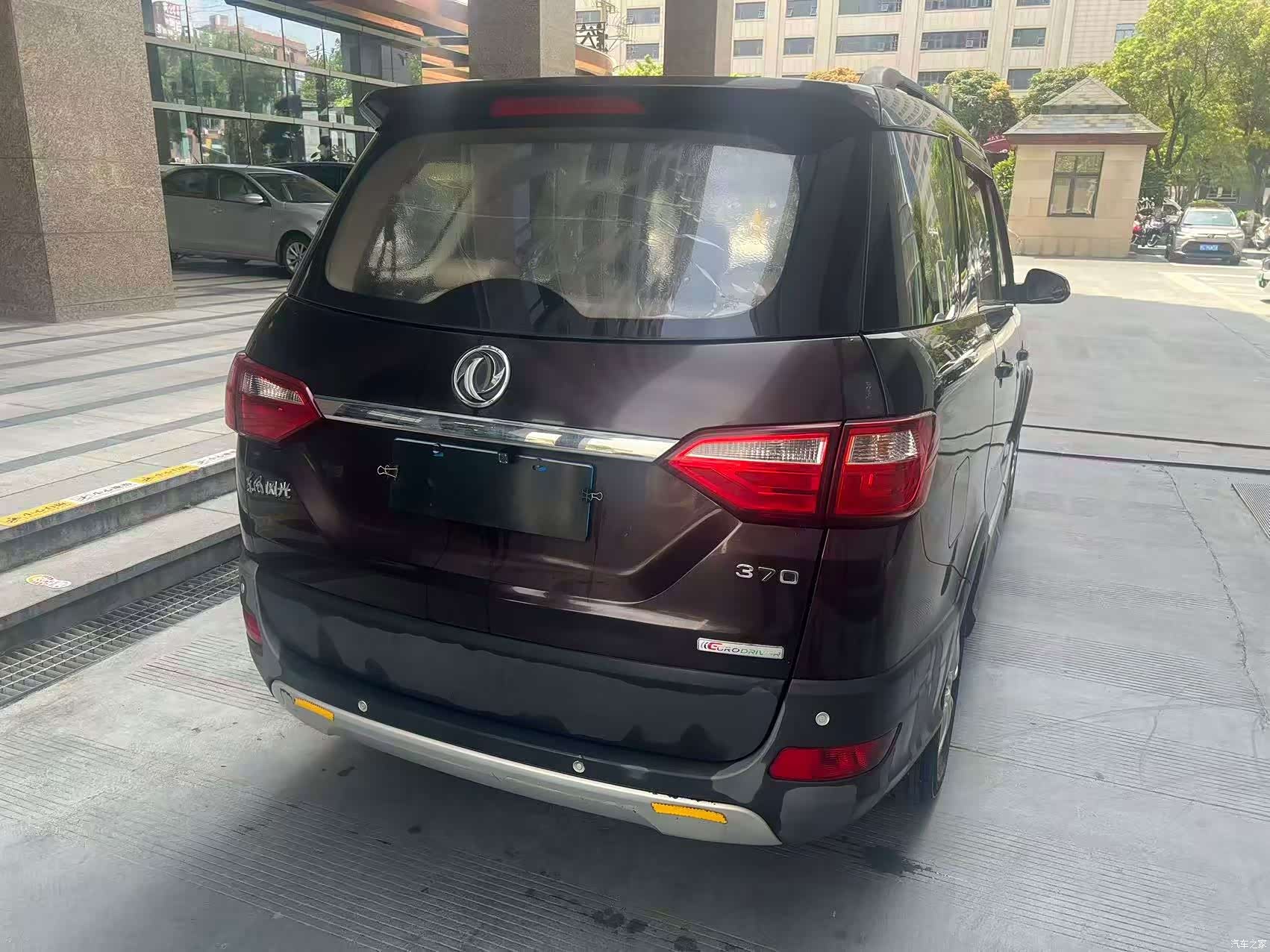 DongFeng 370, 2016 9
