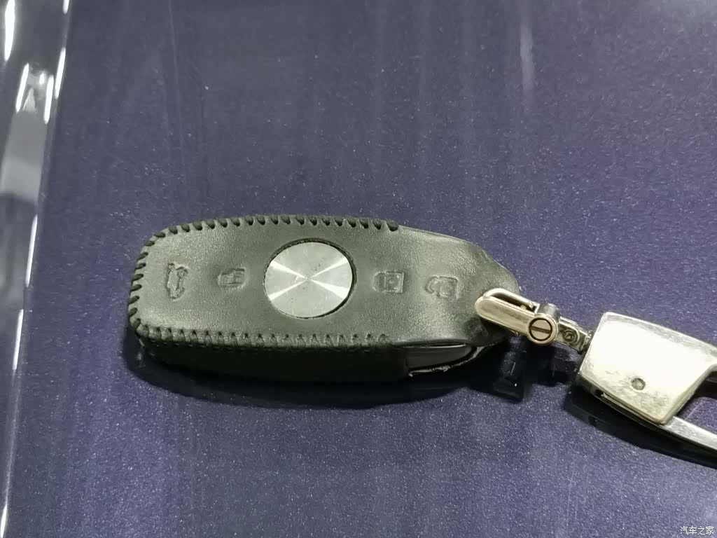 Roewe iMAX8, 2022 19