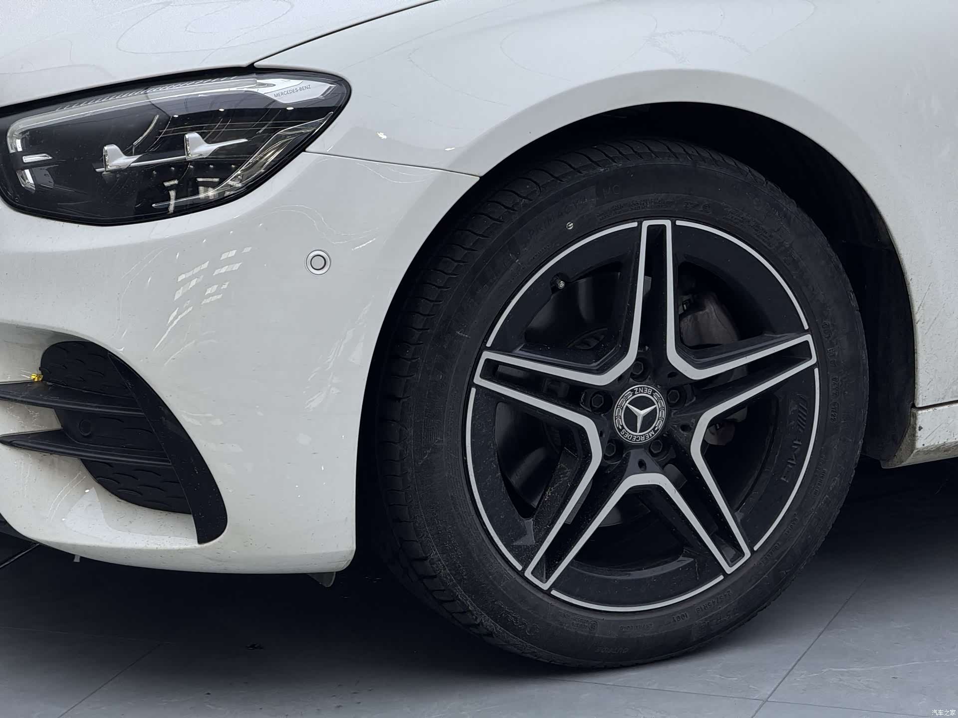 Mercedes-Benz E-Class, 2023 14