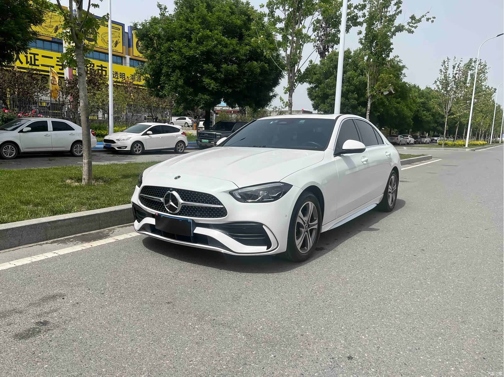Mercedes-Benz C-Class